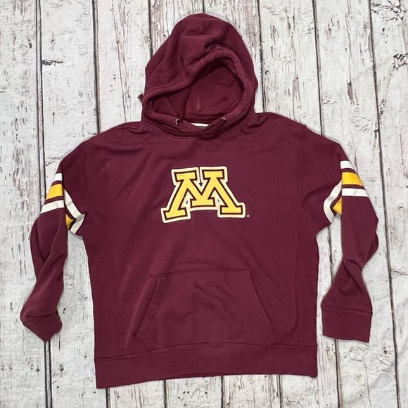 Retro Style University of Minnesota Golden Gophers College Hoodie Sweatshirt - Picture 1 of 8